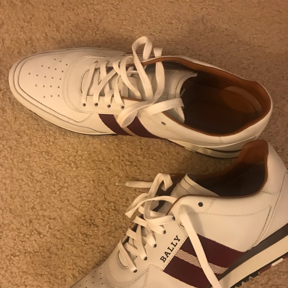 Men sneakers